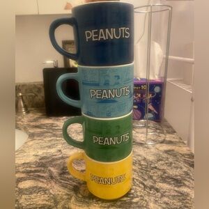 Peanuts colorful Comic Strip Mug Set w/ mug RACK.